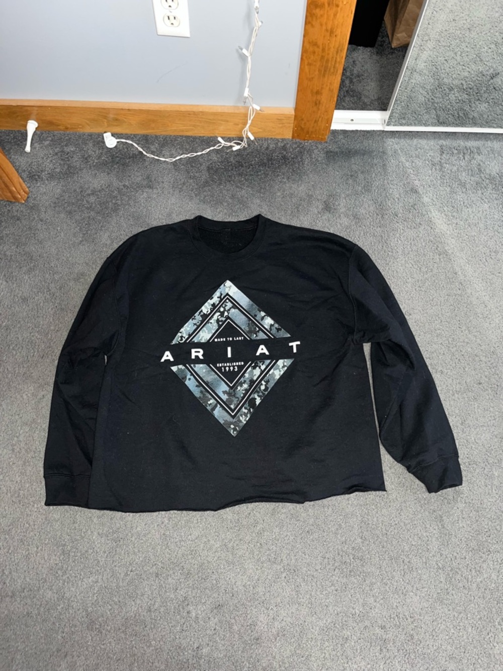 Black Ariat Crewneck